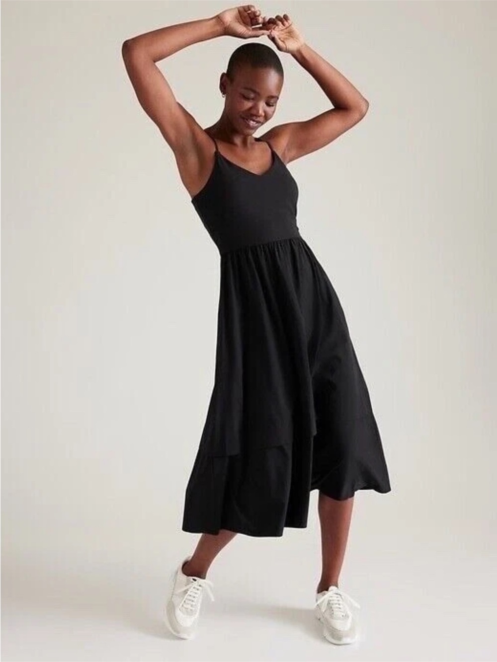 Athleta Elation V-Neck Hybrid Dress in Black Size Small #601546